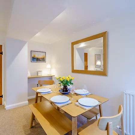 بيت للعطل The Plosh *